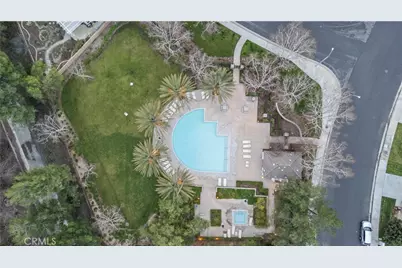 28640 Silverking Trail, Saugus, CA 91390 - Photo 10