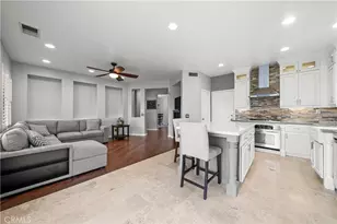 28640 Silverking Trail, Saugus, CA 91390 - Photo 12