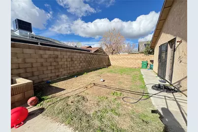 45015 Denmore Avenue, Lancaster, CA 93535 - Photo 12
