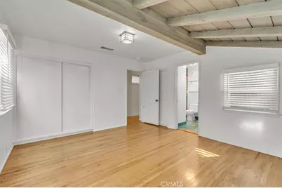 5227 Buffalo, Sherman Oaks, CA 91401 - Photo 34