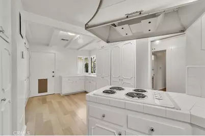 5227 Buffalo, Sherman Oaks, CA 91401 - Photo 26