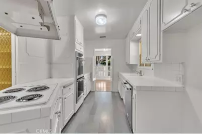 5227 Buffalo, Sherman Oaks, CA 91401 - Photo 22