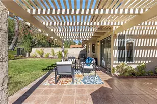 28205 Stonington Ln, Saugus, CA 91350 - Photo 54