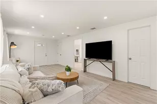 10607 Whitegate Ave, Sunland, CA 91040 - Photo 6