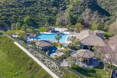 17913 Maplehurst Place, Canyon Country, CA 91387 - Photo 56