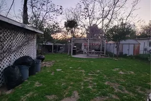 13603 Berg, Sylmar, CA 91342 - Photo 4