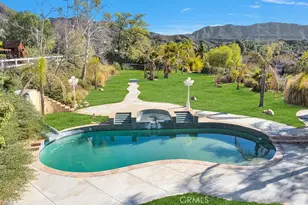 15508 Live Oak Springs Canyon, Canyon Country, CA 91387 - Photo 4