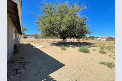 40205 162nd, Palmdale, CA 93591 - Photo 16