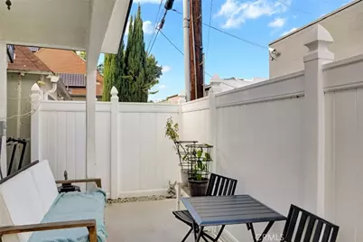 1185 Hauser Boulevard, Los Angeles, CA 90019 - Photo 68