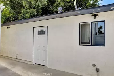 1185 Hauser Boulevard, Los Angeles, CA 90019 - Photo 64