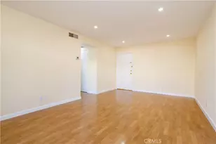 5414 Newcastle Ave, Encino, CA 91316 - Photo 10