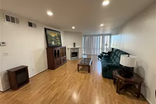 12720 Burbank, Valley Village, CA 91607 - Photo 10