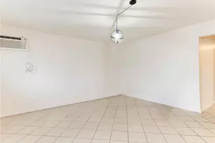 15131 Polk St, Sylmar, CA 91342 - Photo 4