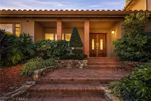 22548 Waterbury St, Woodland Hills, CA 91364 - Photo 2