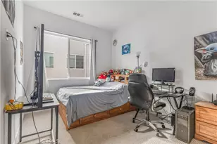 27227 Diamond Peak Ln, Valencia, CA 91381 - Photo 14