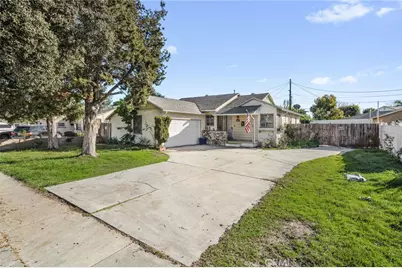 2106 W Cerritos, Anaheim, CA 92804 - Photo 6