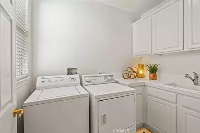 27053 Island Road, Valencia, CA 91355 - Photo 38