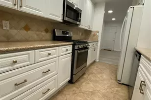 18645 Hatteras Street, Tarzana, CA 91356 - Photo 10