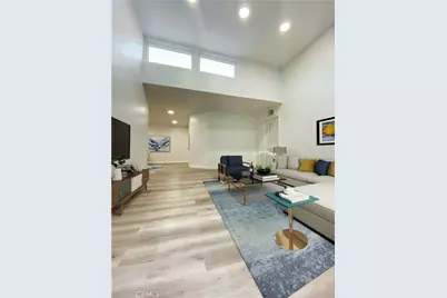 18645 Hatteras Street #278, Tarzana, CA 91356 - Photo 8