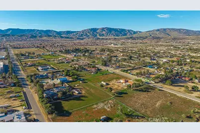 40102 13th, Palmdale, CA 93551 - Photo 12