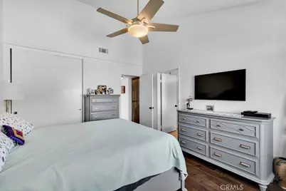 6323 Reseda Blvd #13, Tarzana, CA 91335 - Photo 28