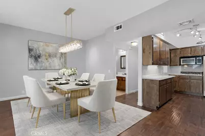 6323 Reseda Blvd #13, Tarzana, CA 91335 - Photo 14