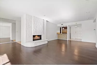 5330 Lindley Ave #209, Encino, CA 91316 - Photo 4