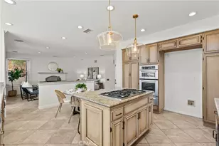 964 S Ladan Ln, Anaheim Hills, CA 92808 - Photo 18