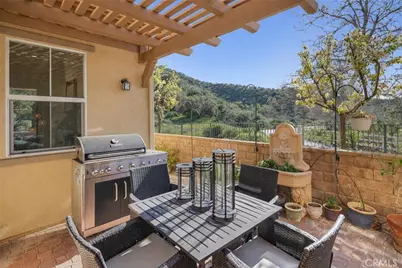 27976 Red Pine Court, Valencia, CA 91354 - Photo 30