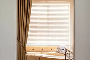 23317 Cuestport Dr, Valencia, CA 91354 - Photo 44