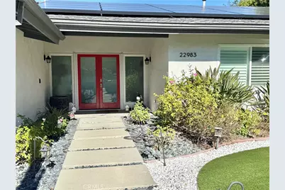 22983 Paul Revere, Calabasas, CA 91302 - Photo 2