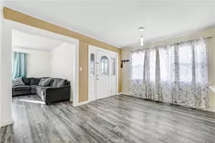 1453 W 56th St, Los Angeles, CA 90062 - Photo 2
