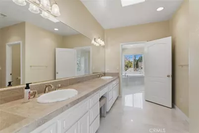 23023 Hatteras Street, Woodland Hills, CA 91367 - Photo 24