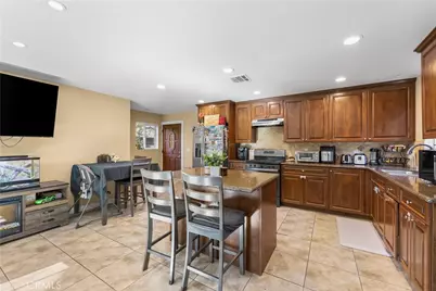 6834 Quinton Lane, Tujunga, CA 91042 - Photo 8