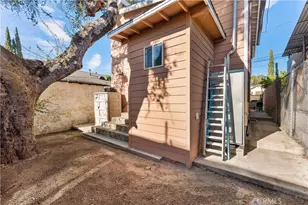 6834 Quinton Ln, Tujunga, CA 91042 - Photo 18