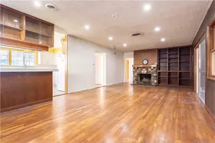 7701 Orion Ave, Van Nuys, CA 91406 - Photo 8