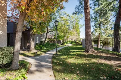 73 Via Colinas, Westlake Village, CA 91362 - Photo 2