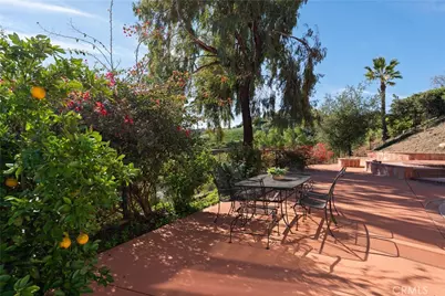 22248 Dumetz Road, Woodland Hills, CA 91364 - Photo 58