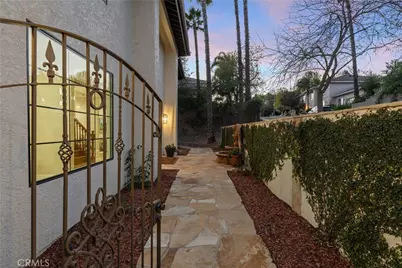 22248 Dumetz Road, Woodland Hills, CA 91364 - Photo 2