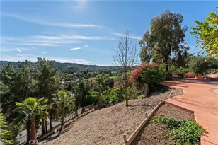 22248 Dumetz Rd, Woodland Hills, CA 91364 - Photo 60