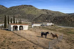 990 Mesa Valley Rd, Lebec, CA 93243 - Photo 1