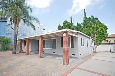 10622 Zelzah, Granada Hills, CA 91344 - Photo 1