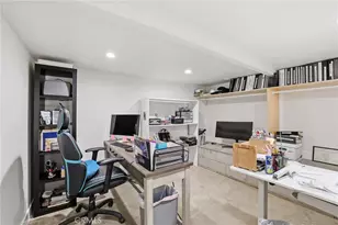 23956 Los Rosas St, West Hills, CA 91304 - Photo 36