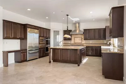 10727 W Stallion Ranch Road, Shadow Hills, CA 91040 - Photo 6