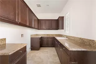 10727 W Stallion Ranch Rd, Shadow Hills, CA 91040 - Photo 30