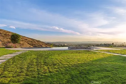 10727 W Stallion Ranch Road, Shadow Hills, CA 91040 - Photo 32