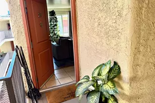 20327 Saticoy, Winnetka, CA 91306 - Photo 2