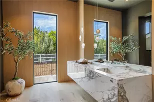 24105 Hidden Ridge Rd, Hidden Hills, CA 91302 - Photo 16