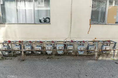 7454 Canby, Reseda, CA 91335 - Photo 6