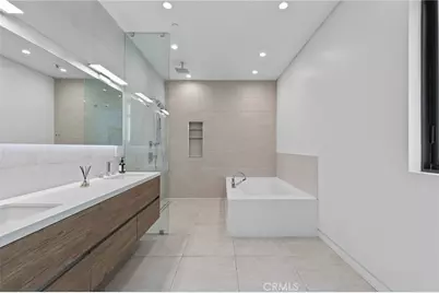 15241 Greenleaf, Sherman Oaks, CA 91403 - Photo 62